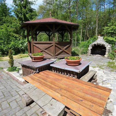 Nyaraló Idyllic With Private Pool In Trebusin Czech Republic Horní Týnec
